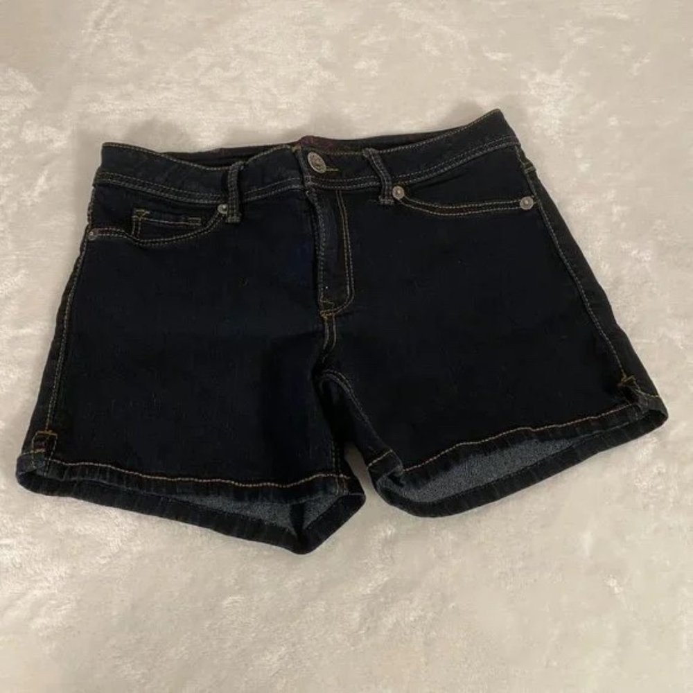 Stone Love jean shorts 8 NWOT Stretchy